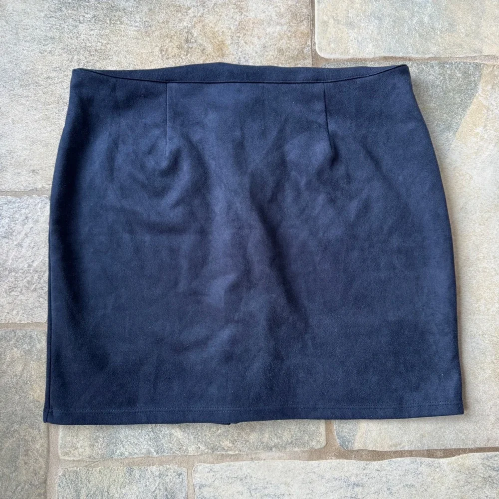 Windsor Navy Faux Suede Lace-Up Mini Skirt Women's Large Y2K Western Fall Outfit